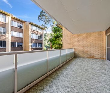 Spacious 2 bedroom Apartment - Photo 5