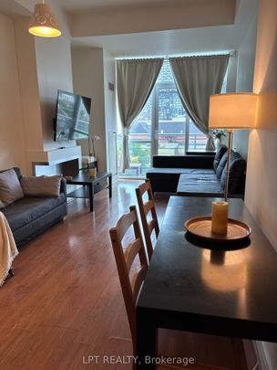 Vu Condos & Lofts #N507 - Photo 1