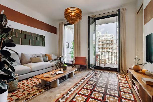 Rambla de Catalunya, Barcelona, Catalonia 08007 - Photo 1