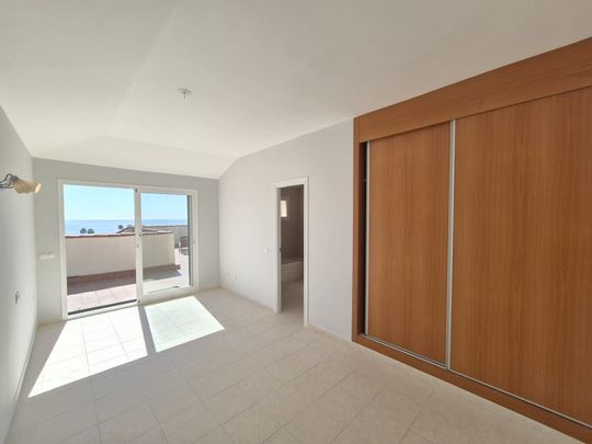 941393 - Atico - Penthouse for rent El Higuerón, Fuengirola, Málaga, Spain - Photo 1