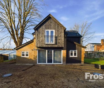 1 bedroom detached house to rent - Photo 2