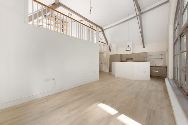 Bennett Park Blackheath SE3 - Photo 1