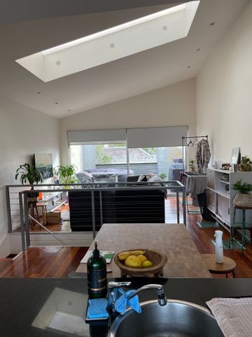 South Yarra - Photo 5