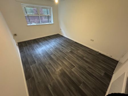 Park Street, Kidderminster - Photo 2