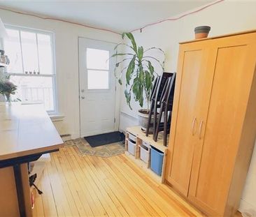 Immeuble - 196-202 Fabi 3 1/2 Tout Inclus à Louer - Photo 3