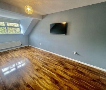 3 bedroom semi-detached house to rent - Photo 6