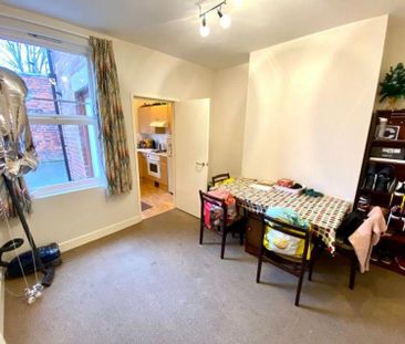 1 bedroom in a house share to rent - Photo 6