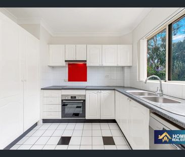 Specious 2 Beds unit FOR RENT just besides of Carramar station - Photo 3