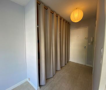 Location Appartement 1 pièce 25m² MONT ST AIGNAN 76130 - Photo 3