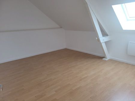 A MESNIL ST LAURENT - Photo 3