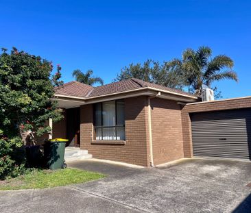 Spacious 2 Bedroom Unit - Photo 5
