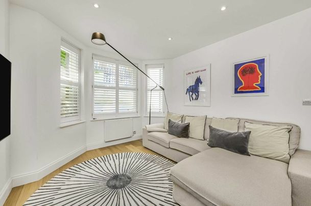 Victoria Rise, SW4, London - Photo 1
