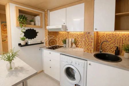 Vybavený byt 1+kk v centru města Prahy 1 - Photo 3