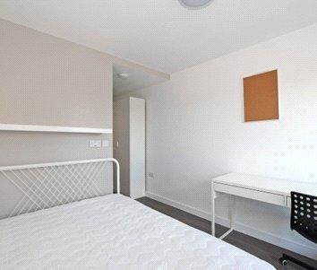 4 bedroom house to rent - Photo 3