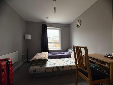 1 bedroom flat to rent - Photo 5