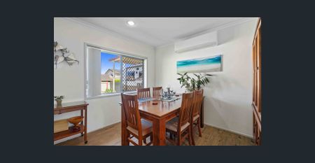 Sprawling Lowset Home | Outdoor Entertaining + Recently Renovated - Photo 3