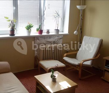 Pronájem bytu 2+kk • 45 m² bez realitkyVe Struhách, Praha - Bubeneč - Photo 2