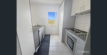 Prime location! - Photo 3