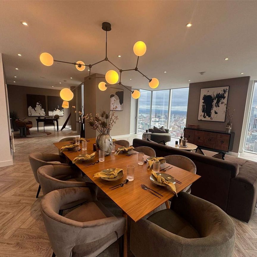 Stunning Three Double Bedroom Penthouse Apartment with Exceptional facilities in the Exclusive Cortland Development, Colliers Yard. - Photo 1