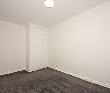 2/7 Ellesmere Road, Prahran VIC 3181 - Apartment For Rent | Domain - Photo 4