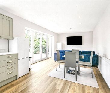 1 bedroom in a house share to rent - Photo 1