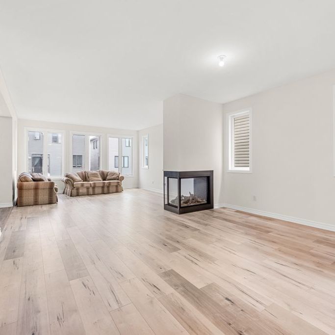 For Lease - 69 DEFENCE Street, Kanata, Ontario - Photo 1