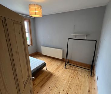 Room in a Shared House, Alexandra Road, CR0 - Photo 2