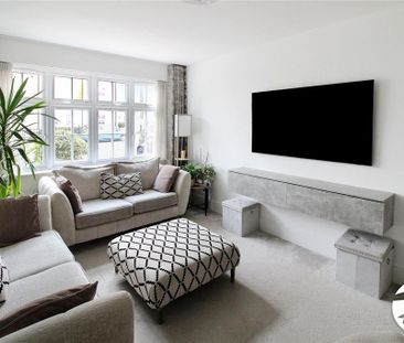 3 bedroom semi-detached house to rent - Photo 3