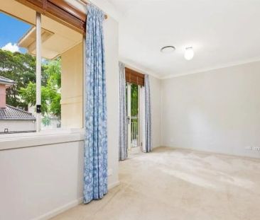 MODERN AND SPACIOUS HOME IN THE EXCLUSIVE MADISON GARDENS! - Photo 2