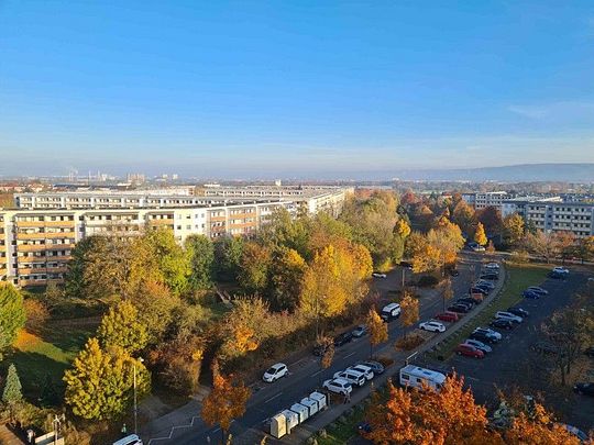 Schöne 3-Zimmerwohnung in oberster Etage! - Photo 1