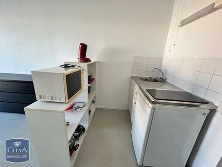 Location Appartement 1 pièce 23m² LE MANS 72000 - Photo 4