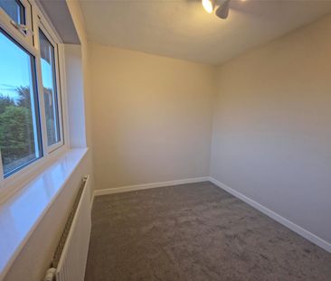 Stamford Green Road, Epsom, Surrey, KT18 7SR - Photo 3