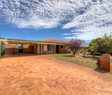 3 Falcon Close, Ballajura WA 6066 - Photo 5