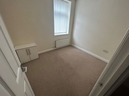 St Pauls Road, Wallasey - Photo 2