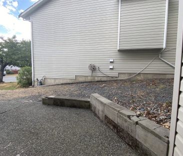 2220 Sun Valley Drive – Lower - Photo 4