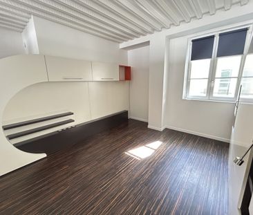 Location Appartement 2 pièces 75m² LA ROCHELLE 17000 - Photo 1