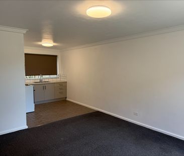 Little Gem Tucked Away in Gosnells! - Photo 3