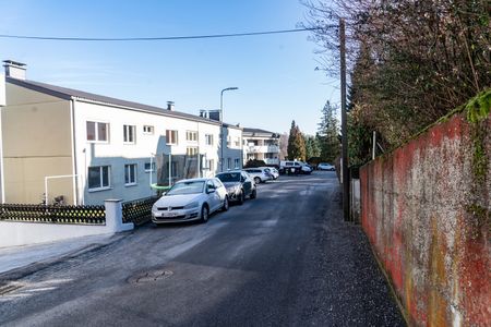 Moderne Erdgeschosswohnung mit Einbauküche und Stellplatz in Leonding - Foto 5