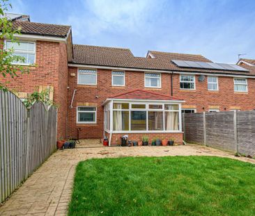 3 bedroom terraced house to rent - Photo 6