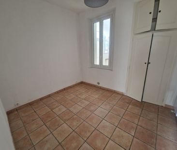 Location Appartement 3 pièces 56m² TOULON 83200 - Photo 2
