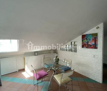 Trilocale viale Alcide De Gasperi 11, Lascari - Photo 4