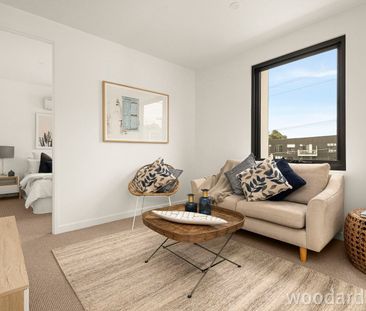 Modern Townhouse in Prime Burwood Location - Photo 3