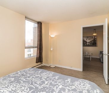 Rue De Bullion - Photo 6