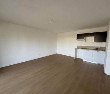 Location Appartement 2 pièces 47m² ST HERBLAIN 44800 - Photo 3