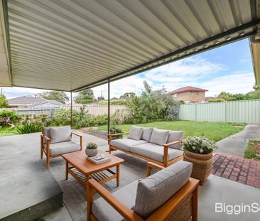 5 Boriska Court, Glen Waverley, Vic 3150 - Photo 4