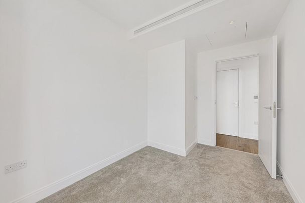 3 bedroom flat to rent - Photo 1