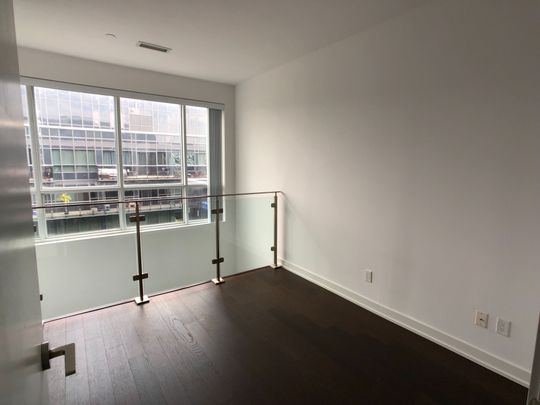 For Lease - 1030 King Street Unit# Lph33, Toronto, Ontario - Photo 1