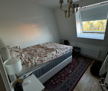 Ormbackavägen, Järfälla - Photo 1