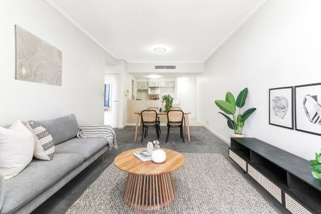 World Tower - Unfurnished - Available 9th June - Photo 4
