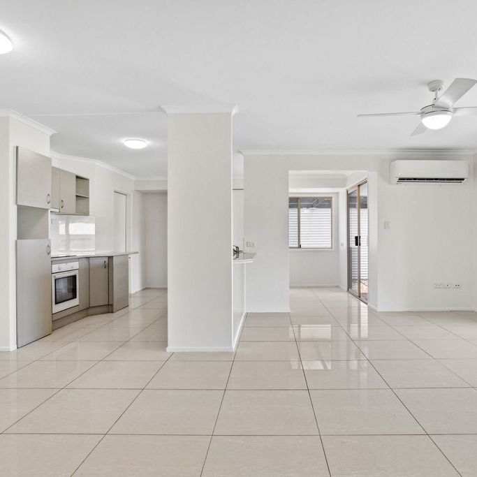 Thoughtfully Refreshed and Low Maintenance Family Home in Beautiful Buderim - Photo 1